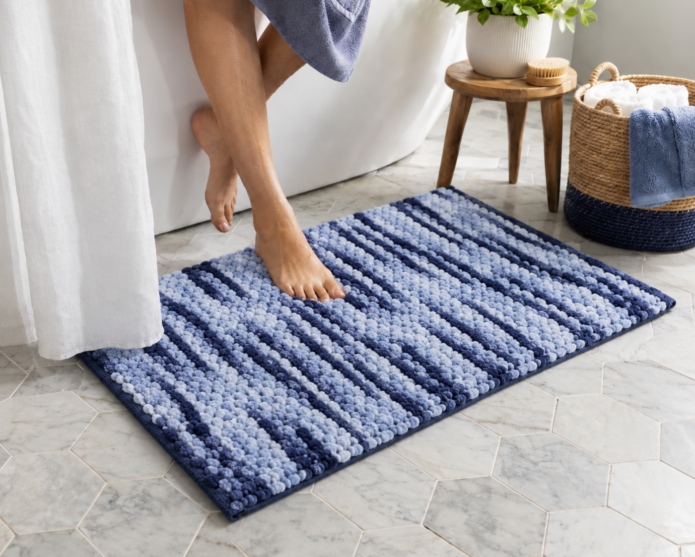 Blue Bobble Bath Mat
