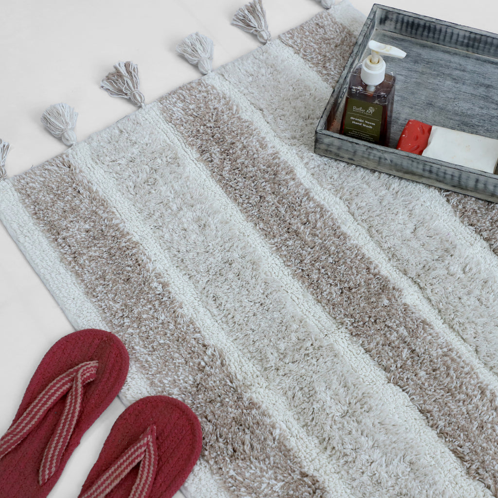 Striped Tassel Bath Mat